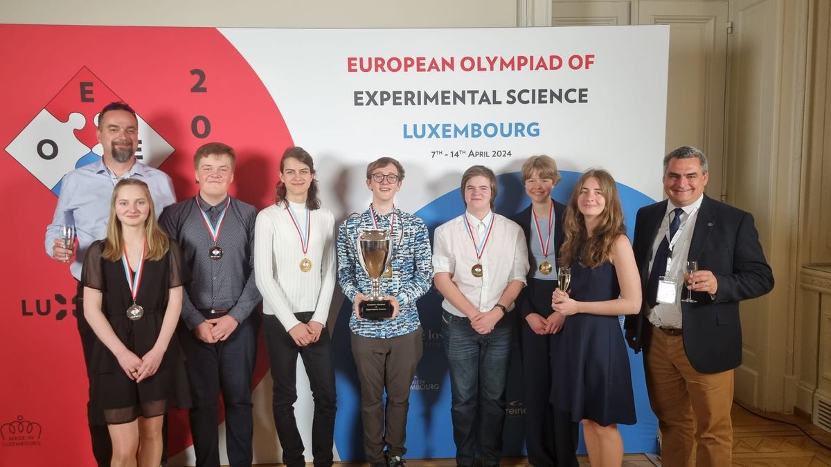 Absolutními vítězi Evropské olympiády experimentálních věd jsou středoškoláci z Česka